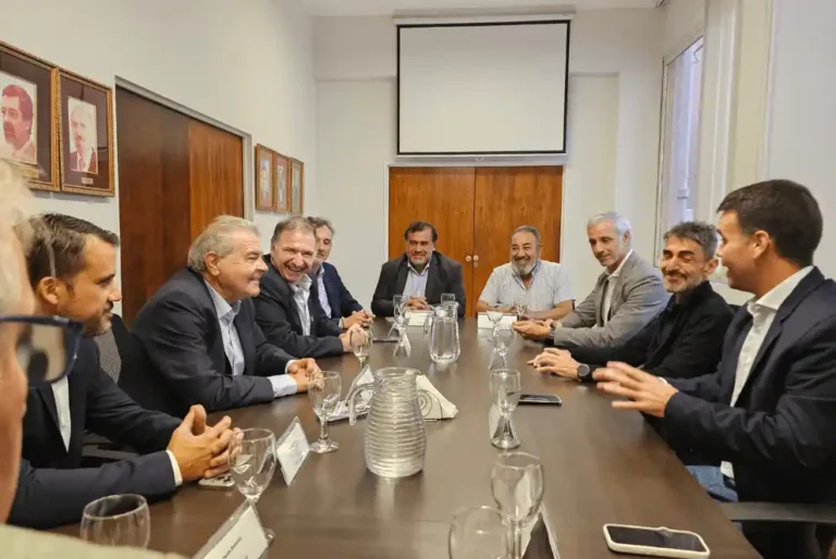 Nuevas capacitaciones en comercio y servicios: cómo anotarse y acceder a las propuestas